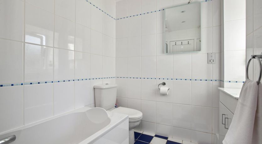 Photo of 3 Bed in Newgale