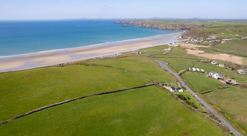 Photo of 3 Bed in Newgale