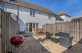 Photo of 2-bed-in-camber-1