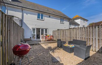 2 Bed in Camber Holiday Home