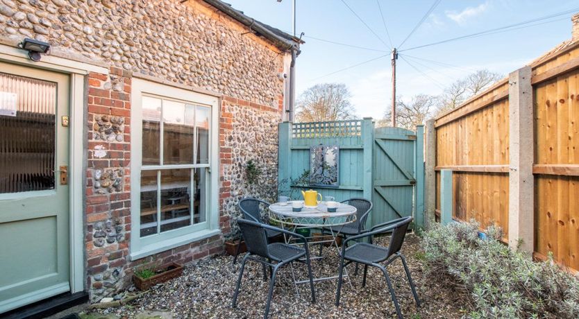 Photo of 4 Bed in Holt