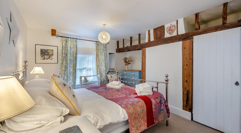 Photo of 4 Bed in Holt