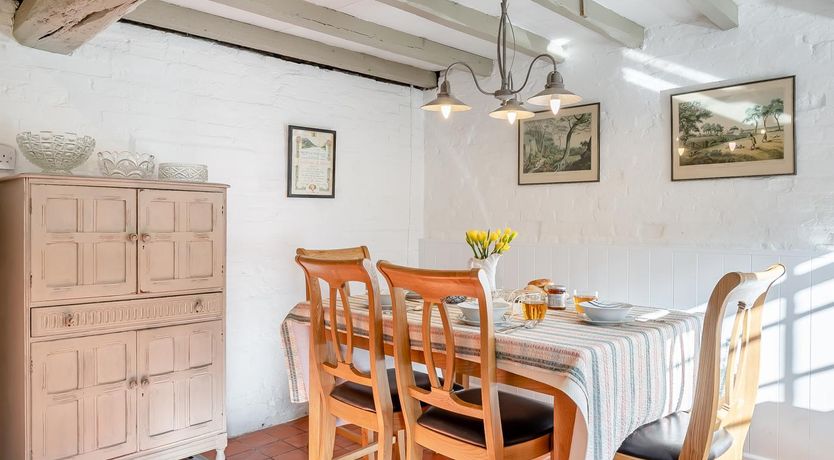 Photo of 4 Bed in Alcester