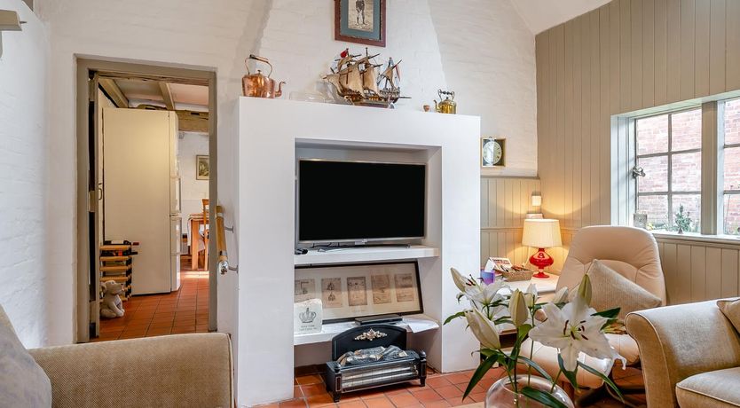 Photo of 4 Bed in Alcester
