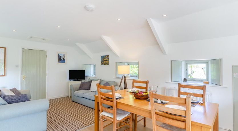 Photo of 2 Bed in Launceston