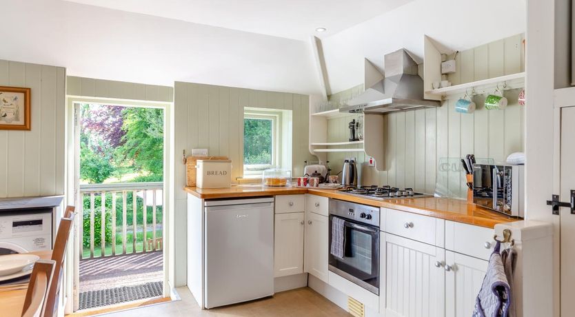 Photo of 2 Bed in Launceston