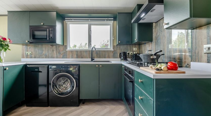 Photo of 2 Bed in Newport