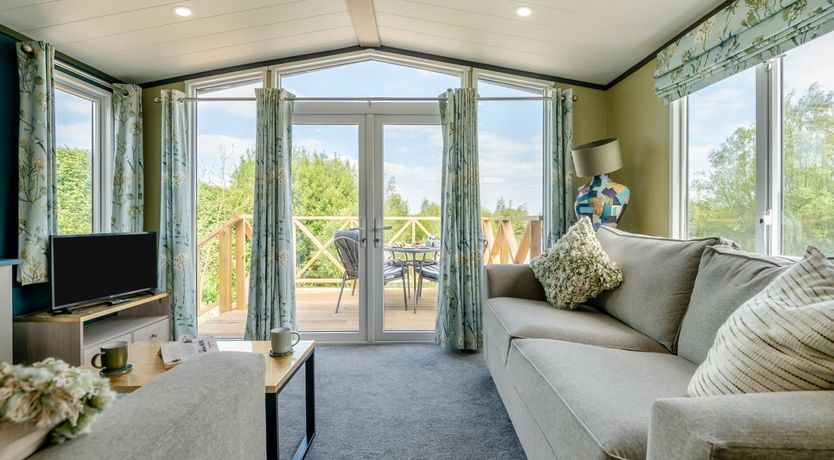 Photo of 2 Bed in Newport
