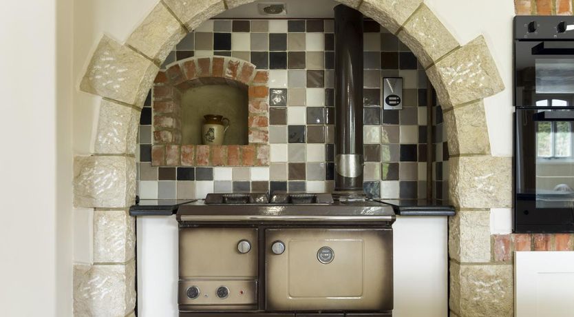 Photo of 5 Bed in Corfe Castle