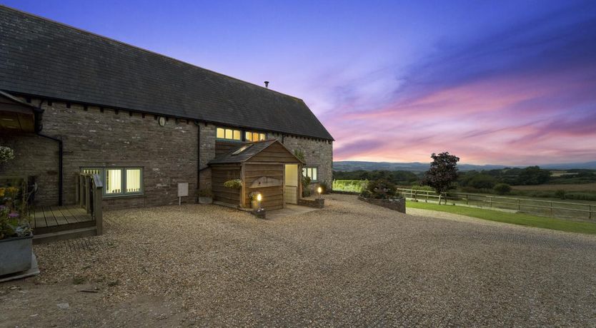 Photo of 5 Bed in Corfe Castle