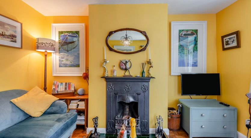 Photo of 2 Bed in Rye