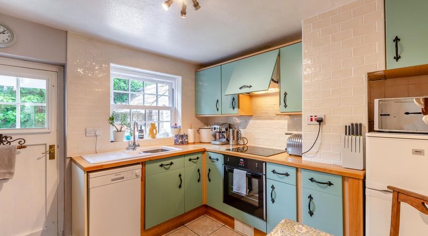 Photo of 2 Bed in Rye