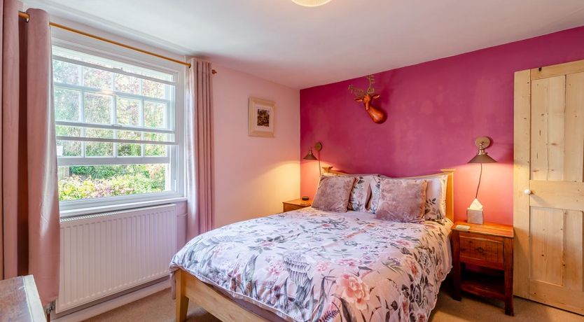 Photo of 2 Bed in Rye