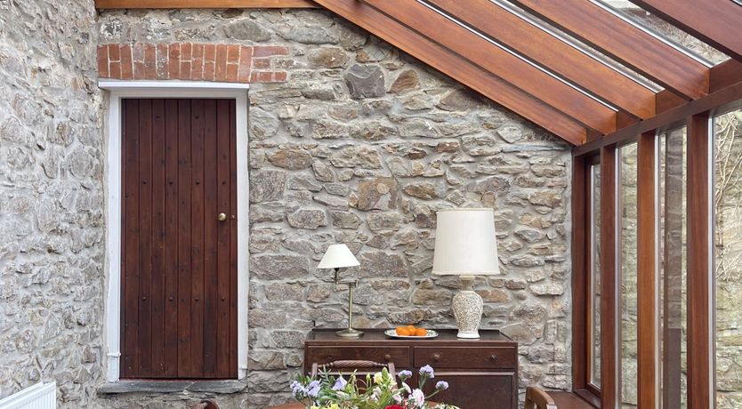 Photo of 4 Bed in Little Haven