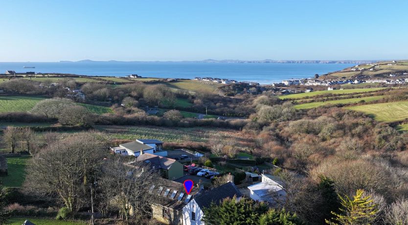 Photo of 4 Bed in Little Haven