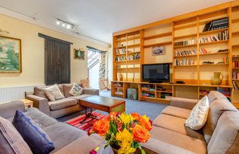 4 Bed in Little Haven Holiday Home