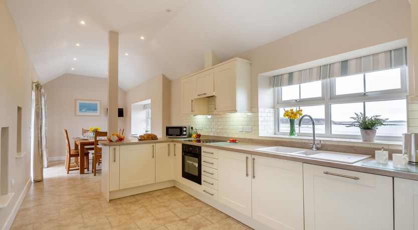 Photo of 3 Bed in Llanfwrog