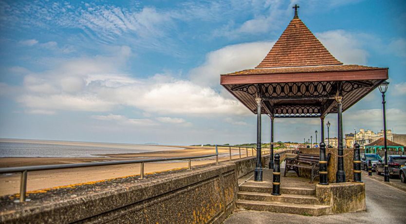 Photo of 2 Bed in Burnham-on-Sea