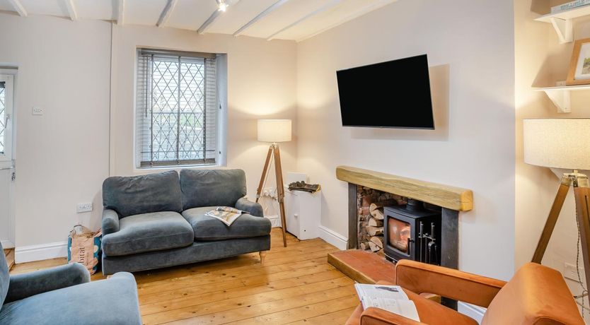 Photo of 2 Bed in Mumbles