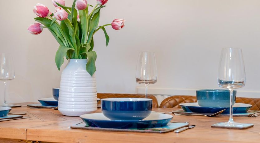 Photo of 2 Bed in Mumbles