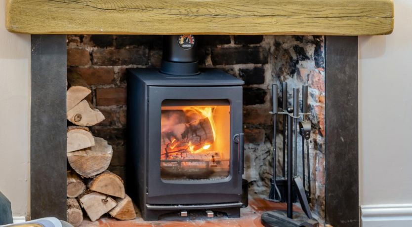 Photo of 2 Bed in Mumbles