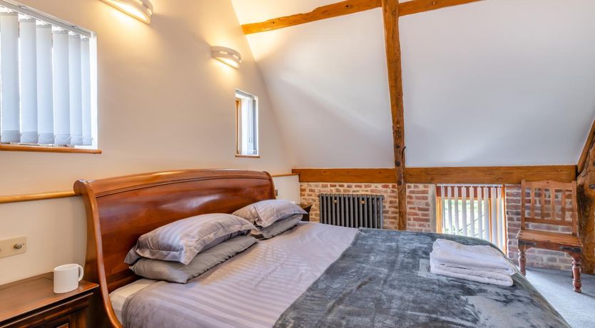 Photo of 2 Bed in Bradwell