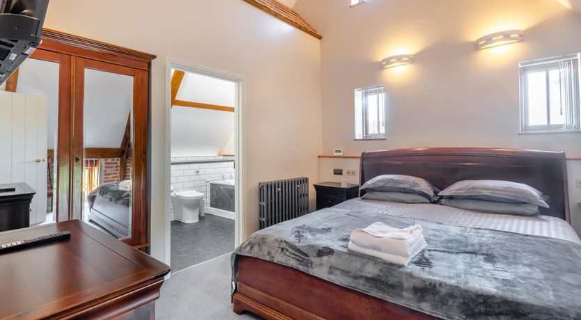 Photo of 2 Bed in Bradwell