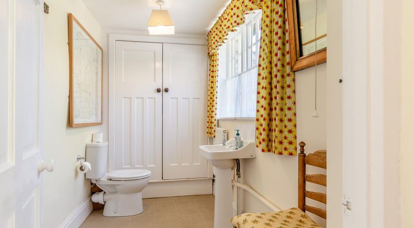 Photo of 2 Bed in Launceston