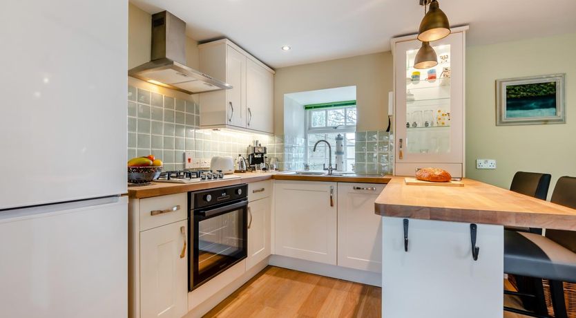 Photo of 2 Bed in St. Mawgan