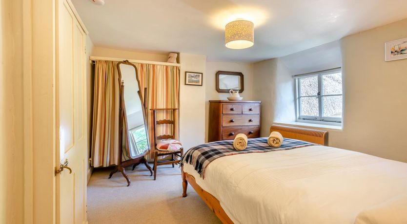 Photo of 2 Bed in Highcliffe