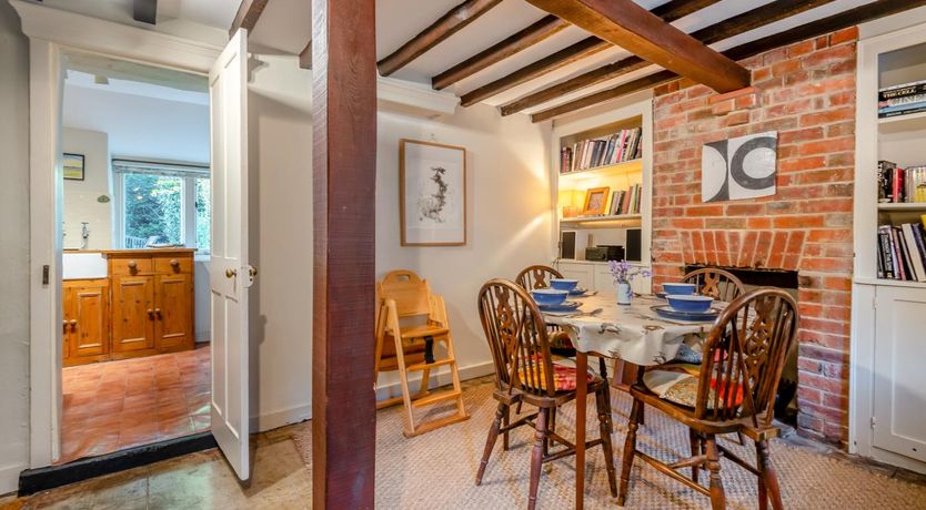 Photo of 2 Bed in Highcliffe
