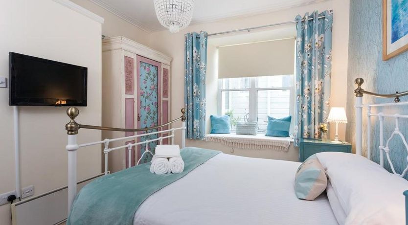 Photo of 1 Bed in St. Ives