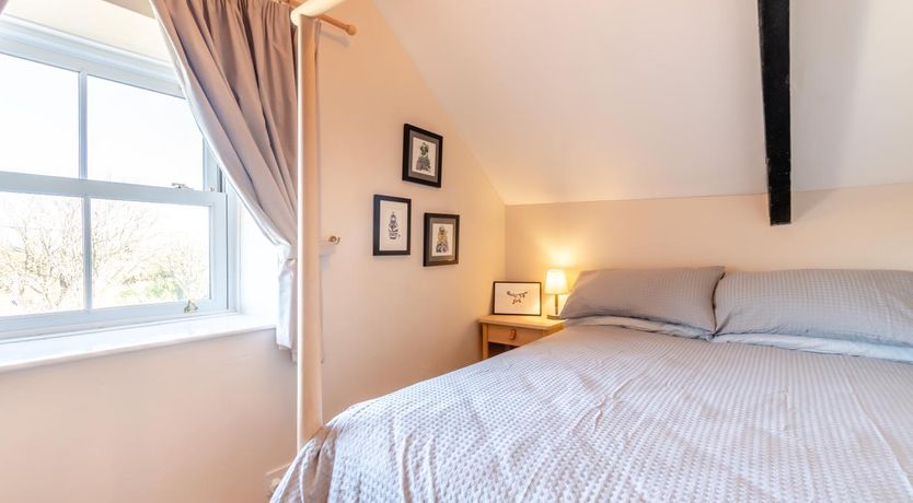 Photo of 2 Bed in Little Haven