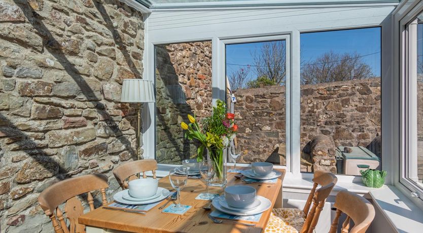 Photo of 2 Bed in Little Haven