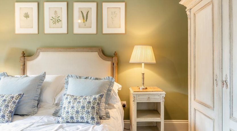 Photo of 1 Bed in Frampton On Severn