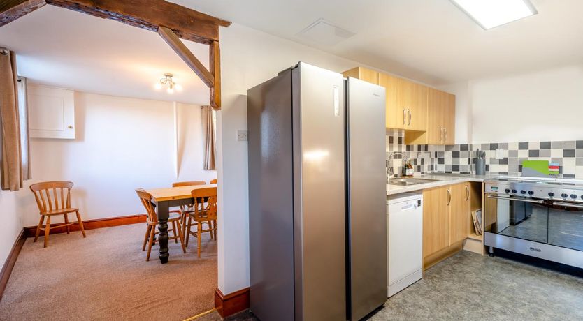 Photo of 4 Bed in East Allington
