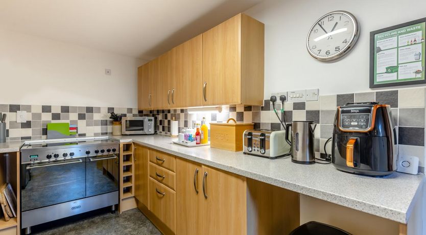 Photo of 4 Bed in East Allington