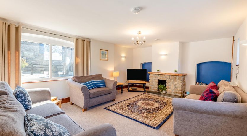 Photo of 4 Bed in East Allington