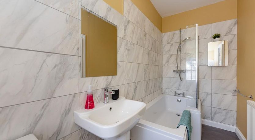 Photo of 2 Bed in Bexhill-on-Sea