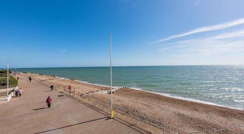 Photo of 2 Bed in Bexhill-on-Sea