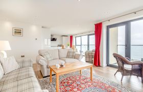 Photo of 3-bed-in-hythe