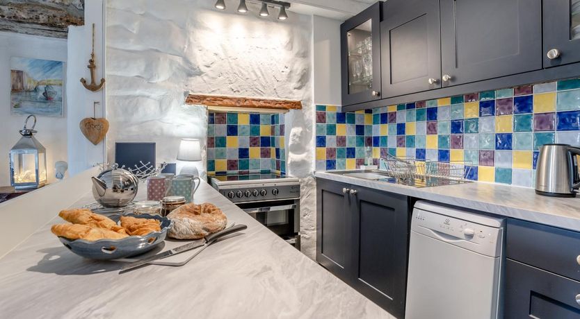 Photo of 2 Bed in Mumbles