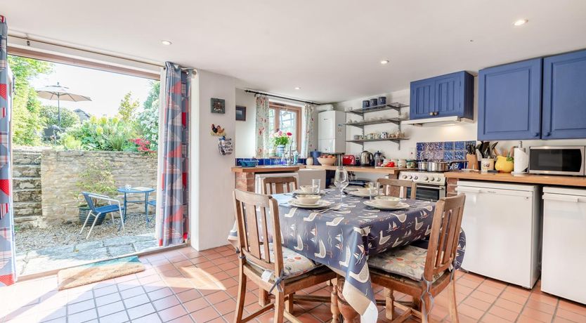 Photo of 2 Bed in Corfe Castle