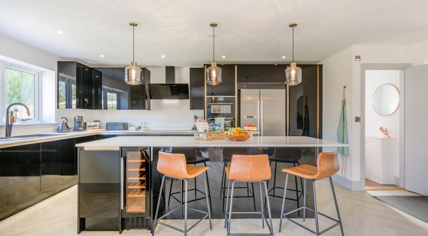 Photo of 4 Bed in Wrentham