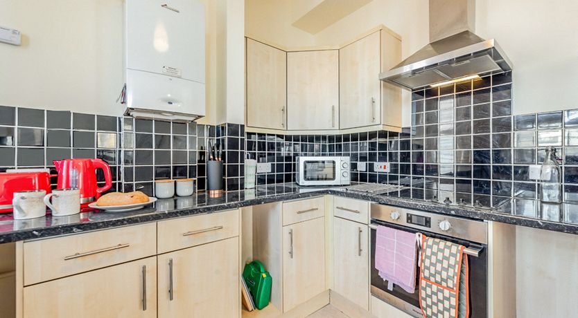Photo of 2 Bed in Bexhill-on-Sea