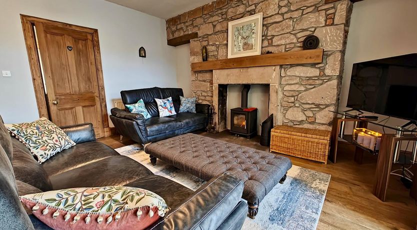 Photo of 3 Bed in Aviemore