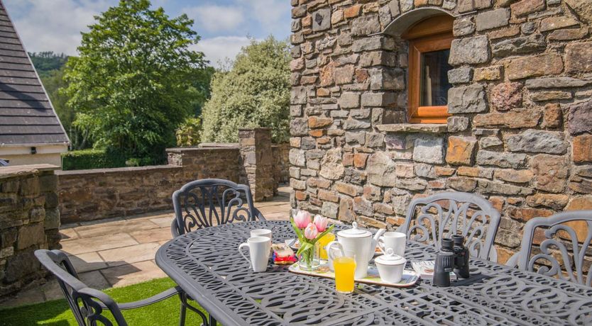 Photo of 3 Bed in Crynant