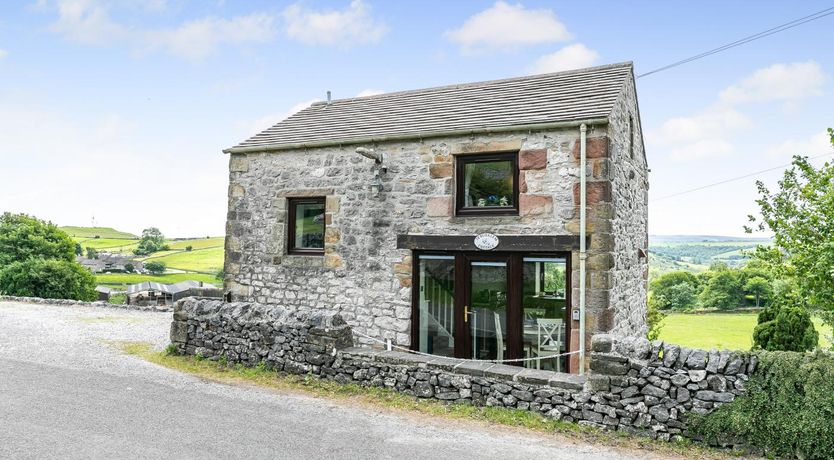 Photo of 2 Bed in Earl Sterndale