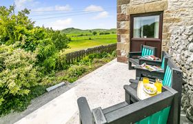 Photo of 2-bed-in-earl-sterndale