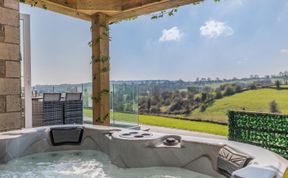 Photo of 2 Bed in Matlock